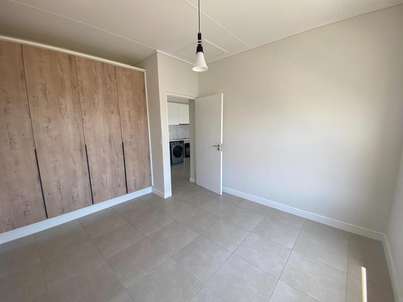 To Let 1 Bedroom Property for Rent in Richwood Western Cape